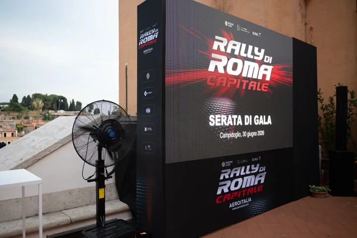 Il backdrop della serata di gala — Rally di Roma Capitale 2026